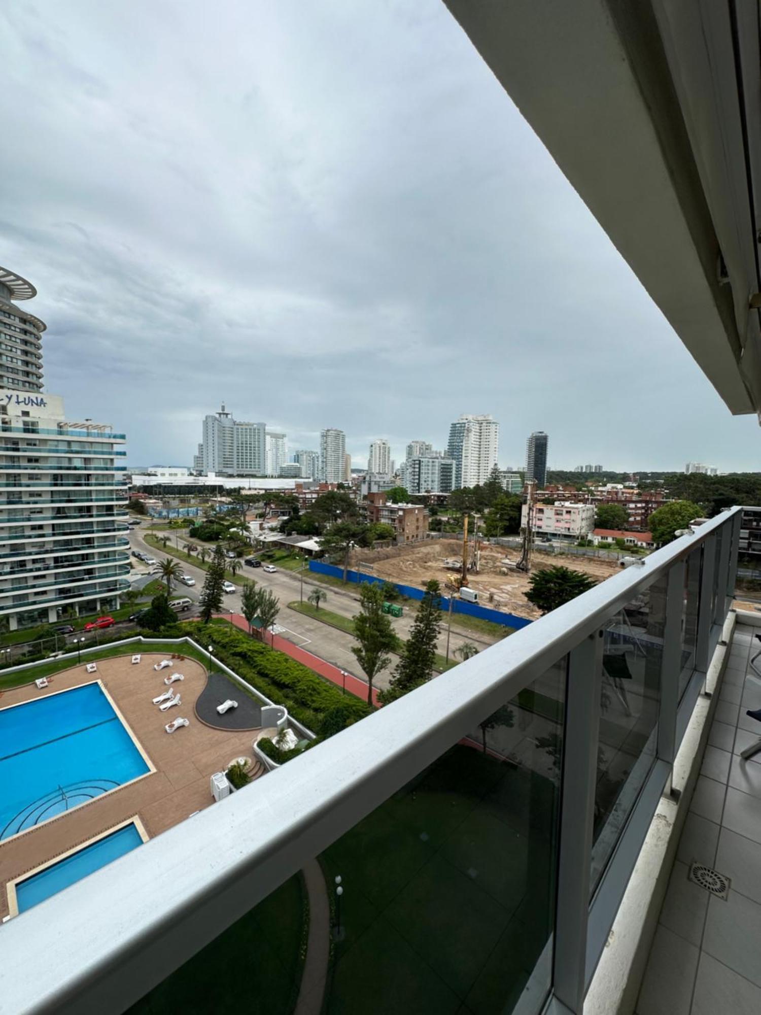 Hermoso Apartamento, Torre De Categoria Long Beach, En La Mejor Ubicacion De Пунта-дель-Есте Екстер'єр фото