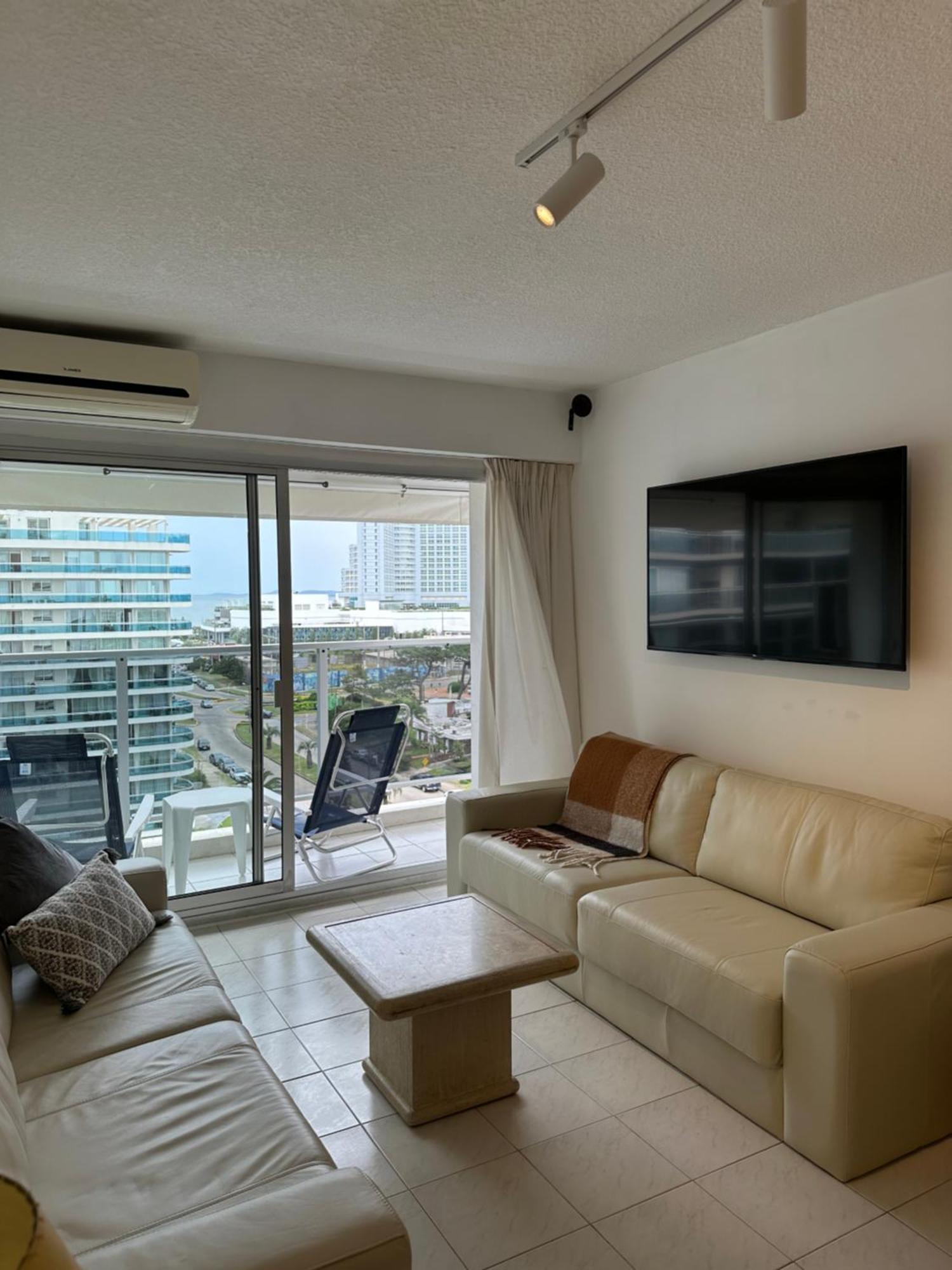 Hermoso Apartamento, Torre De Categoria Long Beach, En La Mejor Ubicacion De Пунта-дель-Есте Екстер'єр фото